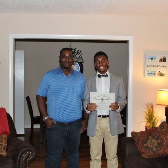 Profile Picture of Tyrese Smalley (@reesy8) on Poshmark