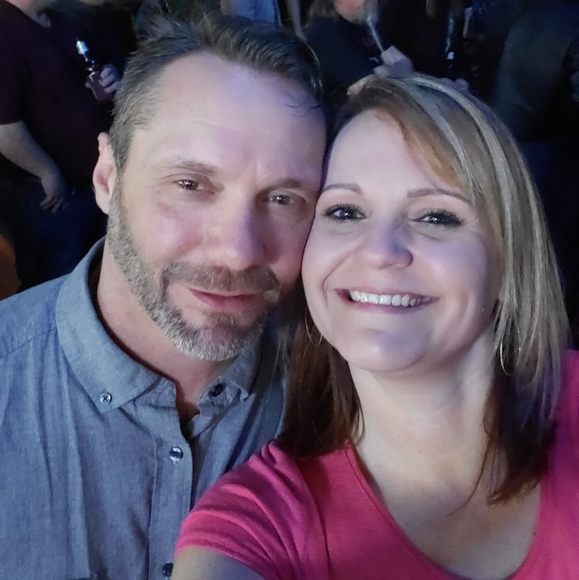 Profile Picture of Shirley Bennett caudill (@bigshirley80) on Poshmark