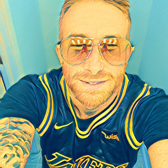 Profile Picture of Jason Waite (@jposh80) on Poshmark