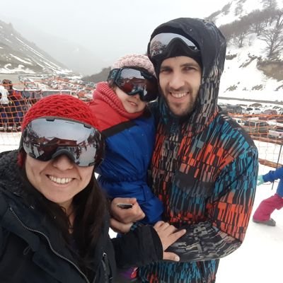 Profile Picture of Karina Velasquez (@karinabva) on Twitter