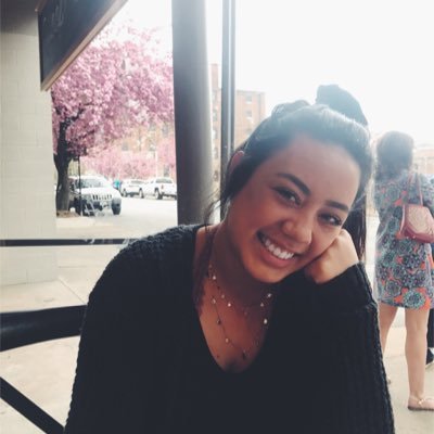 Profile Picture of Rachel Terry (@_rachelterry) on Twitter