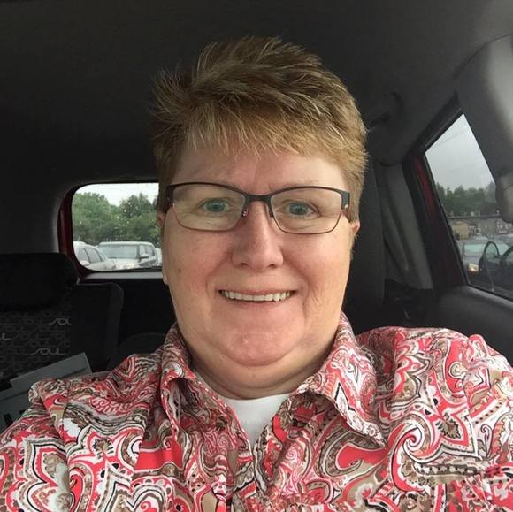 Profile Picture of Lynnette Patrick (@alpisme) on Poshmark