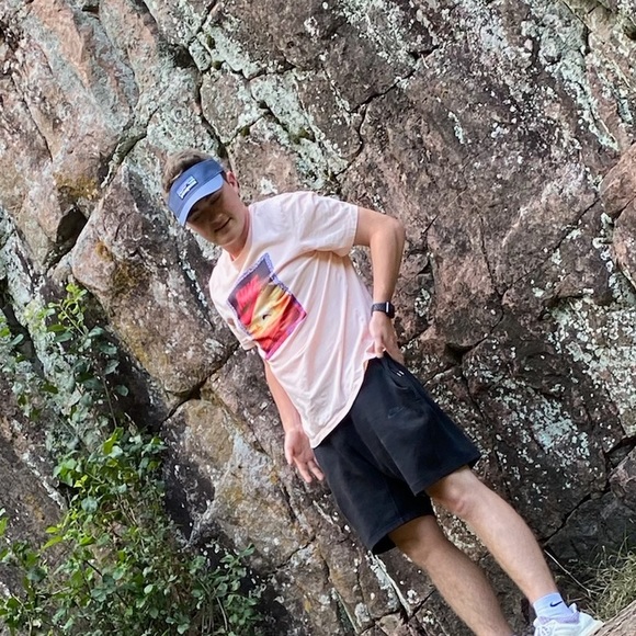 Profile Picture of Isaac Angellis (@isaacangellis) on Poshmark