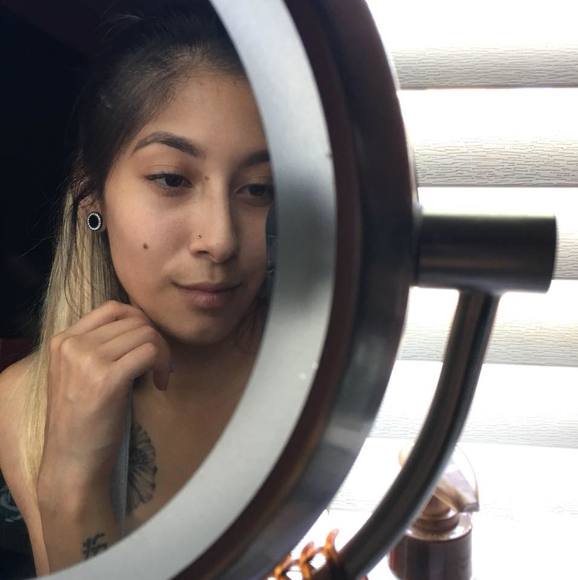 Profile Picture of Steph Rodriguez (@stephmarie002) on Poshmark
