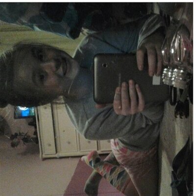 Profile Picture of Ragan Brown (@@aye_its_charlie) on Twitter