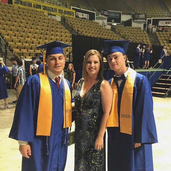 Big ass Tann - Poshmark Profile Picture of Big ass Tann (@b_tann) on Poshmark