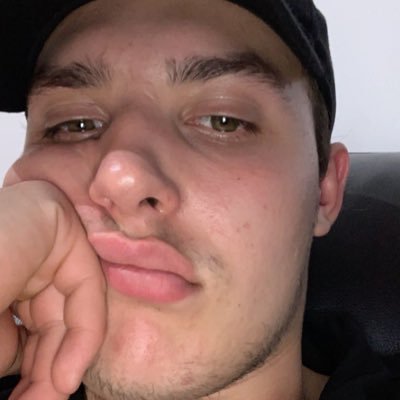 Profile Picture of Shawn Boucher (@shawnbo38311466) on Twitter