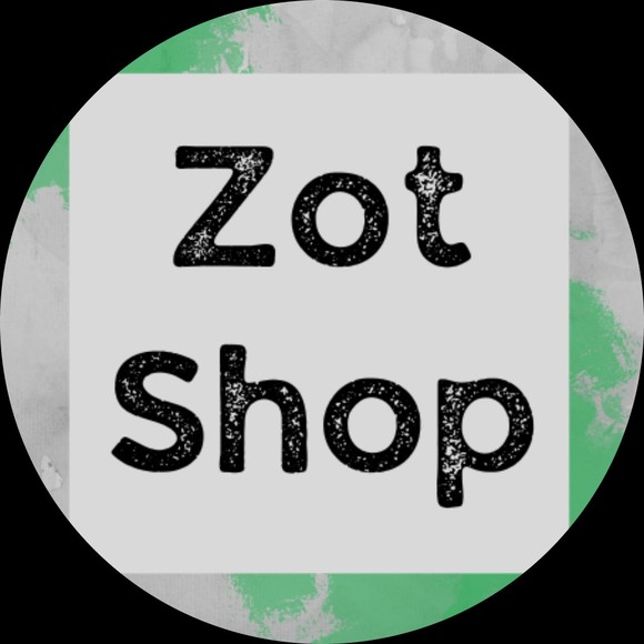 Profile Picture of Jade Zotter (@zotshop) on Poshmark