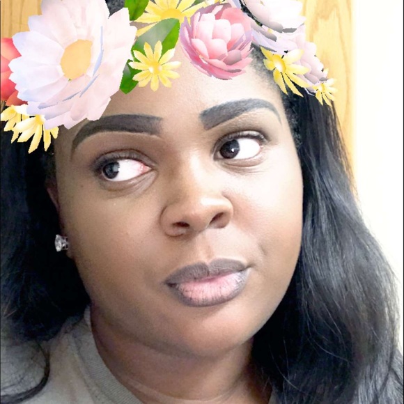 Profile Picture of Michaela Mcanuff (@mmcanuff) on Poshmark
