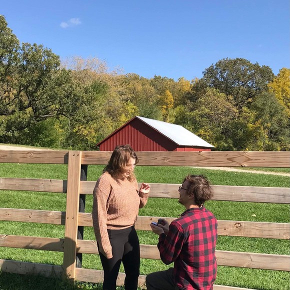 Profile Picture of Brianna Pemberton (@briannapemberto) on Poshmark