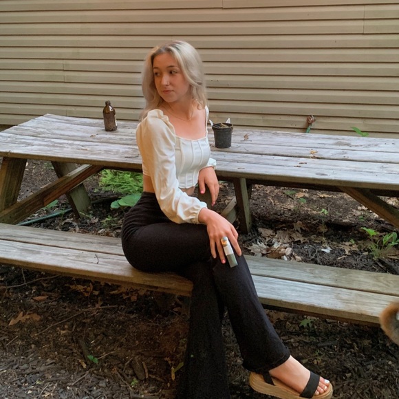 Profile Picture of Raegen Bogner (@raegenbogner) on Poshmark