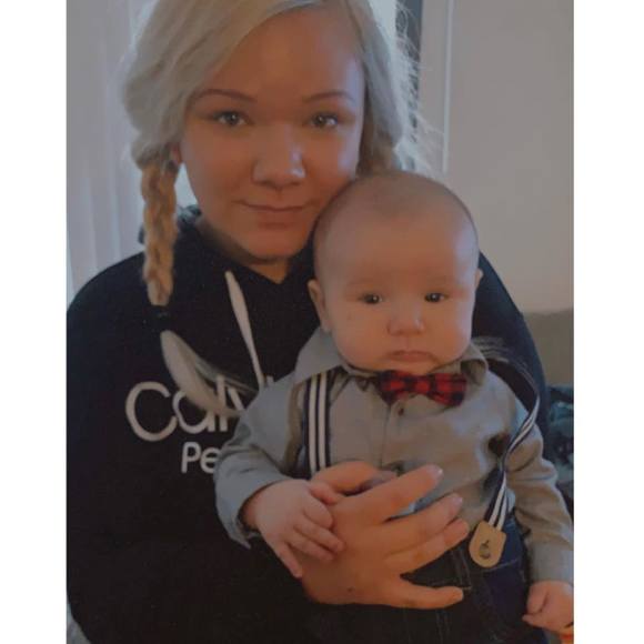 Profile Picture of Caitlyn Mcwatters (@cmm102442) on Poshmark