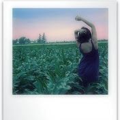 Profile Picture of Jessica Larsen (@chanelmonroe) on Youtube