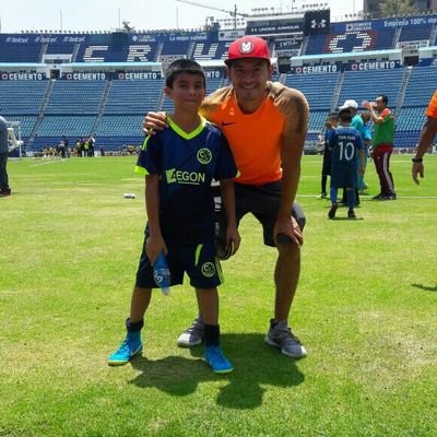 Profile Picture of Eder Daniel (@EderDan75328702) on Twitter