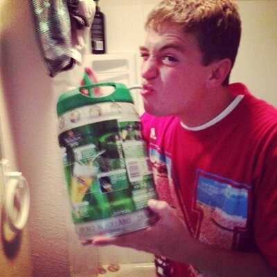 Profile Picture of Gibbla (@FakeNateKimmel) on Twitter