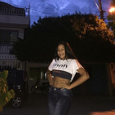 Profile Picture of Laura Patrón (@LauraPatrn2) on Twitter