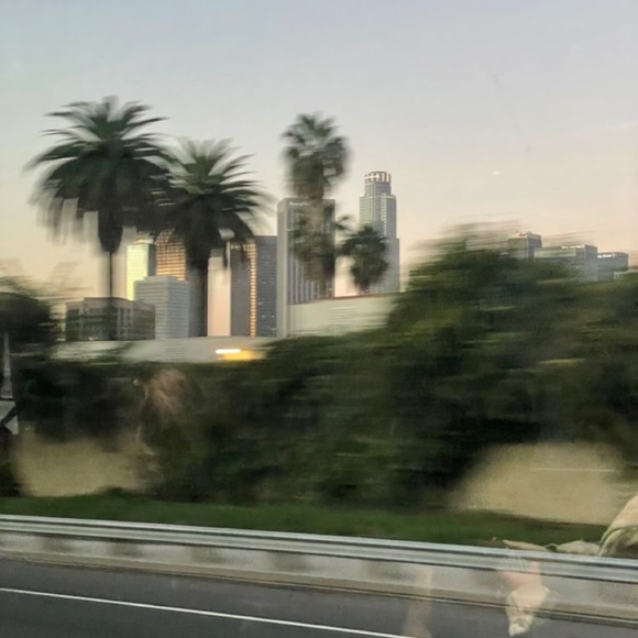 Profile Picture of James Vazquez (@xoxovinnyy) on Poshmark