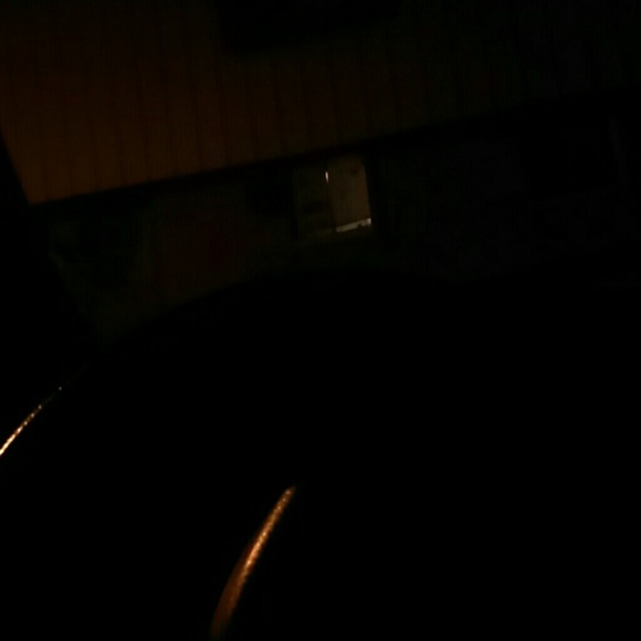 Profile Picture of Carlos Milliner (@redd5591) on Poshmark