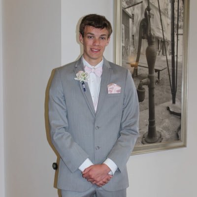 Profile Picture of Sean (@SeanDarlingHmnd) on Twitter