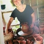 Profile Picture of Susan Leader (@susanleaderpottery) on Instagram