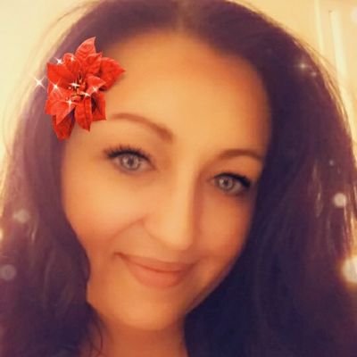 Profile Picture of Nicole Buckner (@NicoleB67852681) on Twitter