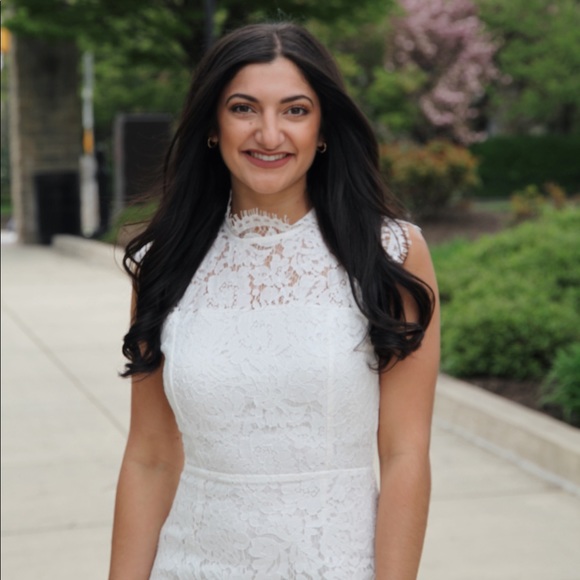 Profile Picture of Natalie Asselta (@nasselta08) on Poshmark