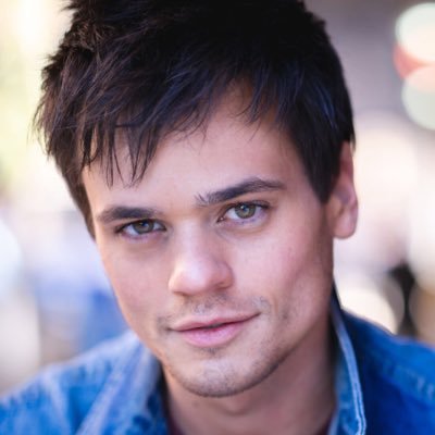Profile Picture of Aaron Dalla Villa (@aarondallavilla) on Twitter