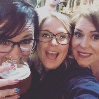 Profile Picture of Stephanie Huebner (@stephhue528) on Twitter