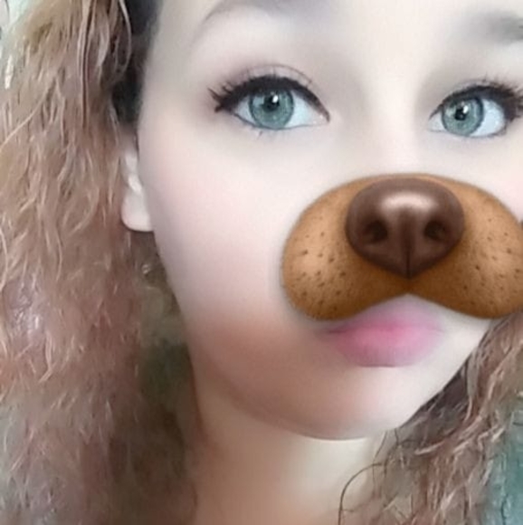 Profile Picture of Jennifer Adamchik (@jadamchik) on Poshmark