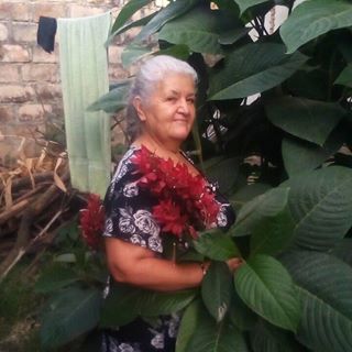 Profile Picture of Julia Cuervo (@julia.cuervo.33) on Facebook