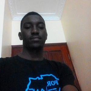 Profile Picture of Jay Jay Hussein (@HusseinJay) on Twitter