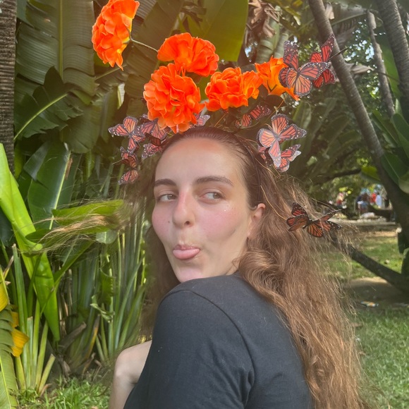 Profile Picture of Mathilde Leveque (@mathildeleveque) on Poshmark