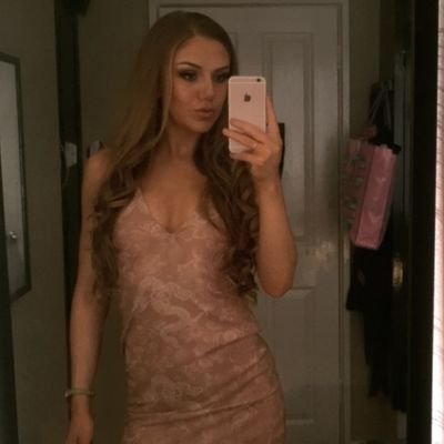 Profile Picture of Hayley Breen (@HayleyBreen8) on Twitter