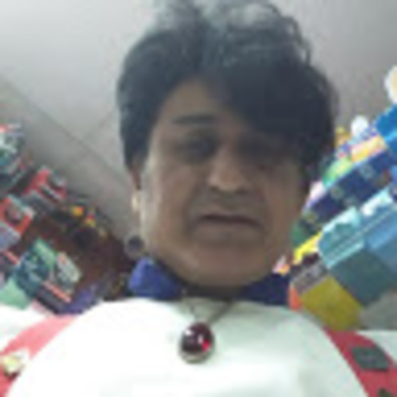 Profile Picture of Shahbaz Din (@shahbazdin03) on Poshmark