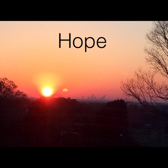 Profile Picture of Dawn Mckay (@growingupdarn) on Poshmark