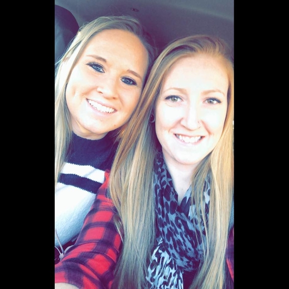 Profile Picture of Kate Sherwin (@shadykerwin) on Poshmark