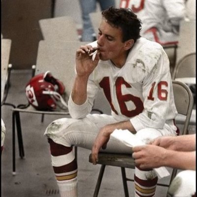 Profile Picture of Strait Bet Steve (@CutonDimes25) on Twitter