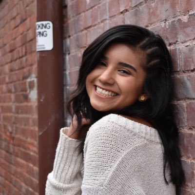 Profile Picture of Soledad Torres (@soleybear27) on Twitter