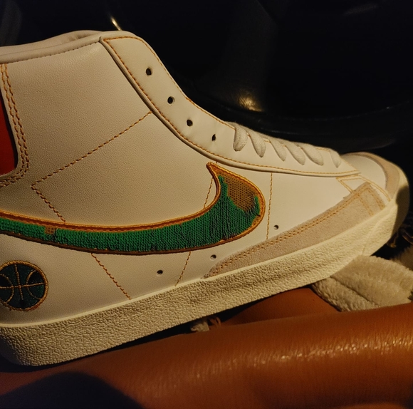 Profile Picture of Bilal Beyah (@onehunnett79000) on Poshmark