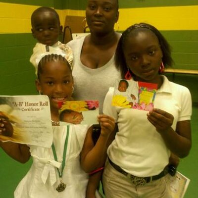 Profile Picture of KimDasia McMeans (@KimDasiaMcMeans) on Twitter