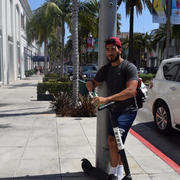 Profile Picture of Sherief El-ghazawi (@selghazawi) on Poshmark