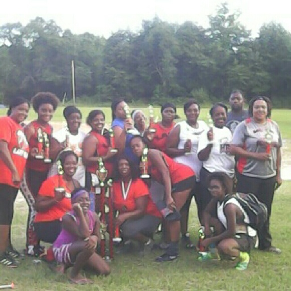 Profile Picture of Tamara Williams (@twill1227) on Poshmark