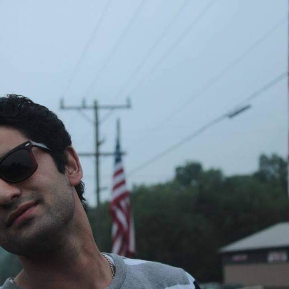 Profile Picture of Sultan wali Walid (@sultan41) on Poshmark