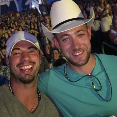 Profile Picture of Greg Osika (@Hide_N_GOsika) on Twitter