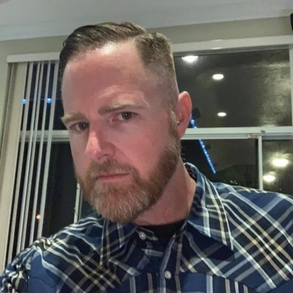 Profile Picture of Jason Fiedler (@jasonjfiedler) on Poshmark