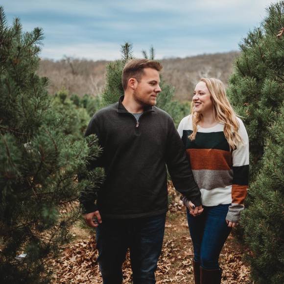 Profile Picture of David Gress (@hockeypucks27) on Poshmark