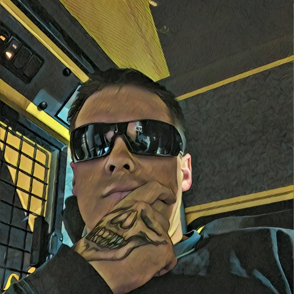 Profile Picture of Andrew Padgett (@andrewpadgett) on Poshmark