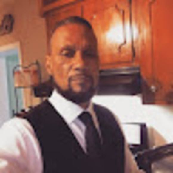 Profile Picture of John Wilhite (@john_wilhite) on Poshmark