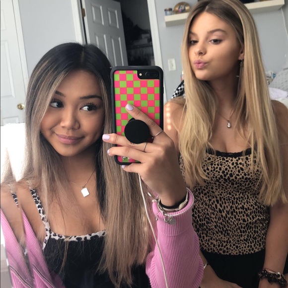 Profile Picture of Jessica Magalit (@jessmags4) on Poshmark