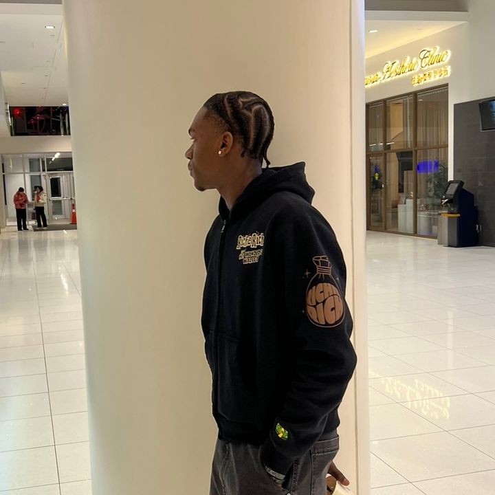 Profile Picture of Rk⚡️🐍 (@andrew_rk) on Tiktok